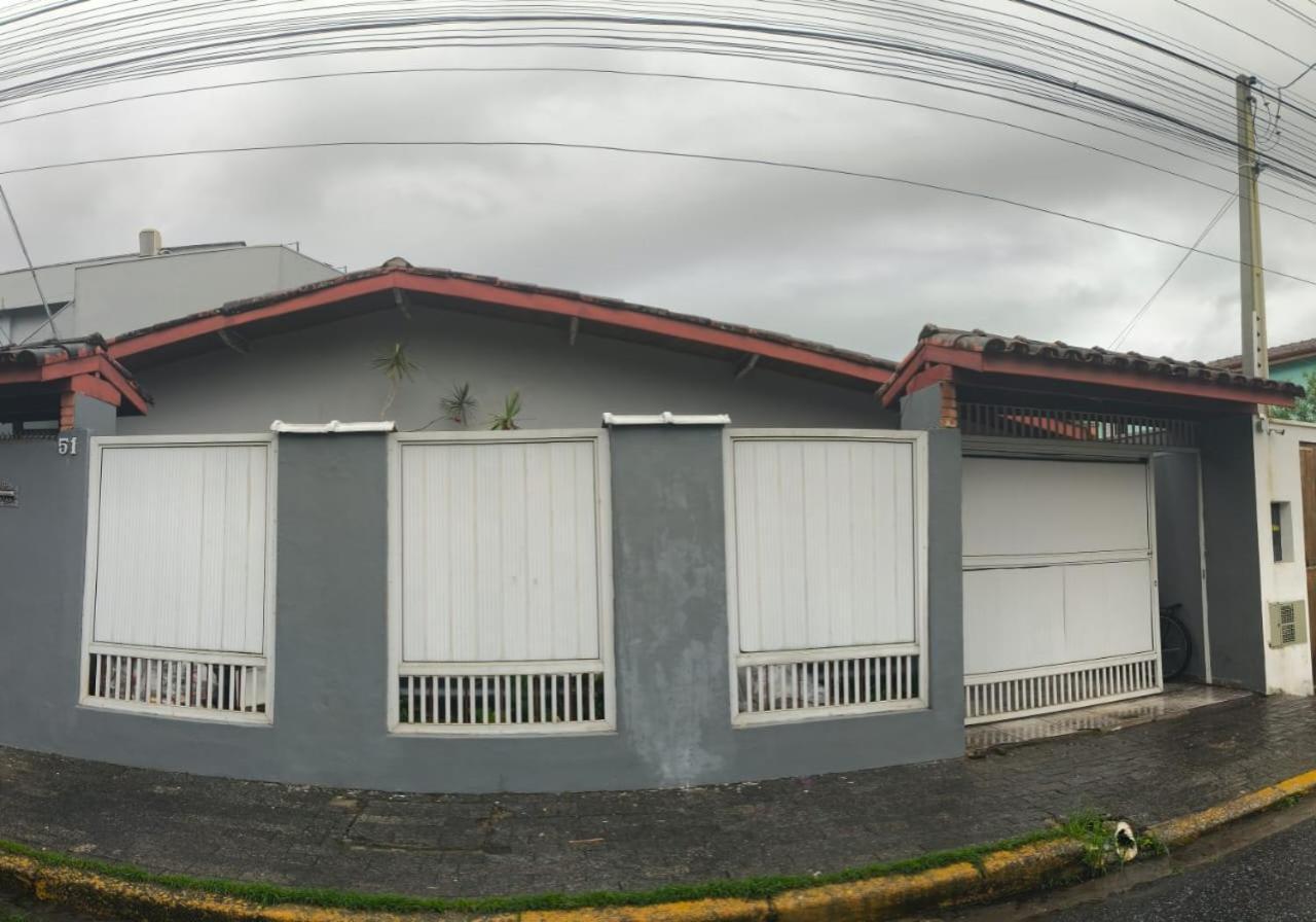 Casa 51 Hostel Ubatuba Luaran gambar
